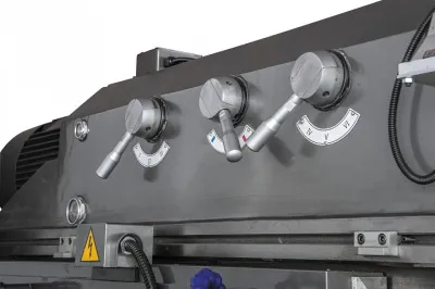 Фото JET JUM-2063VXL Servo DRO Универсальный фрезерный станок в интернет-магазине ToolHaus.ru